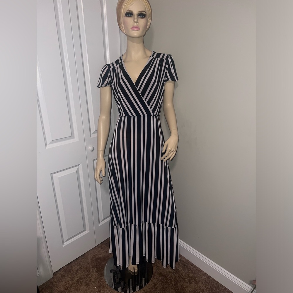 INC striped maxi dress medium